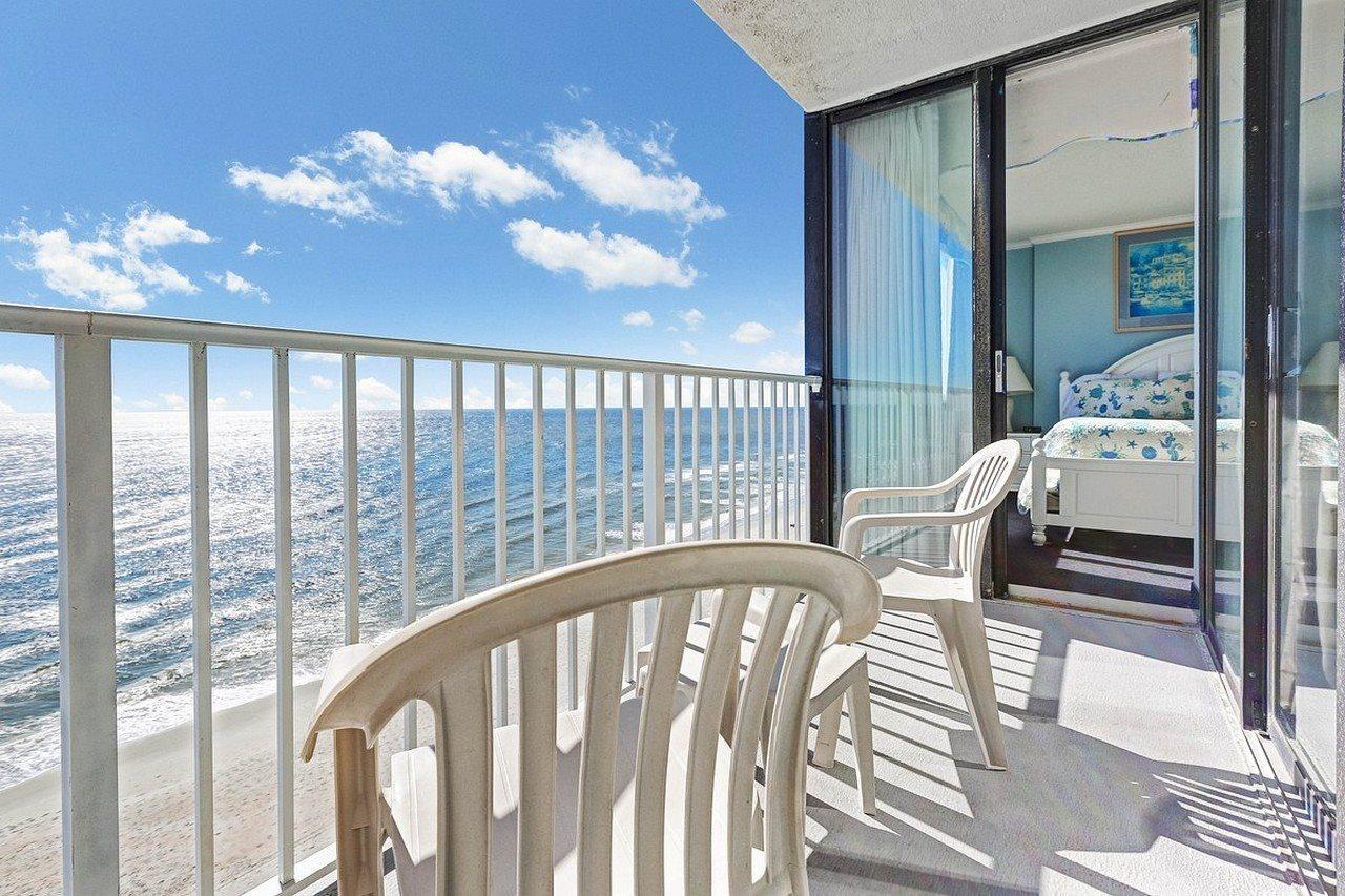 Sands Beach Club Resort Briarcliffe Acres Экстерьер фото