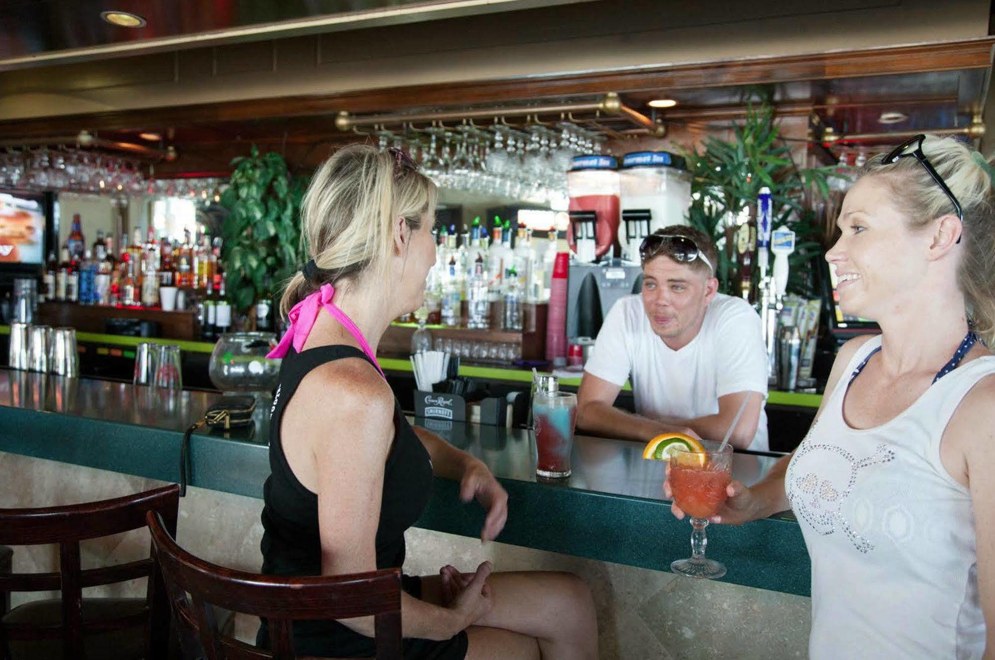 Sands Beach Club Resort Briarcliffe Acres Экстерьер фото